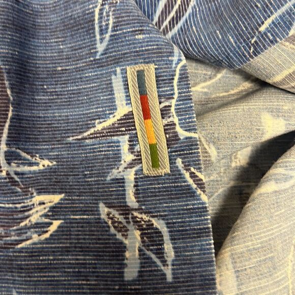 Greg Norman floral print button down Sz M - Picture 5 of 6